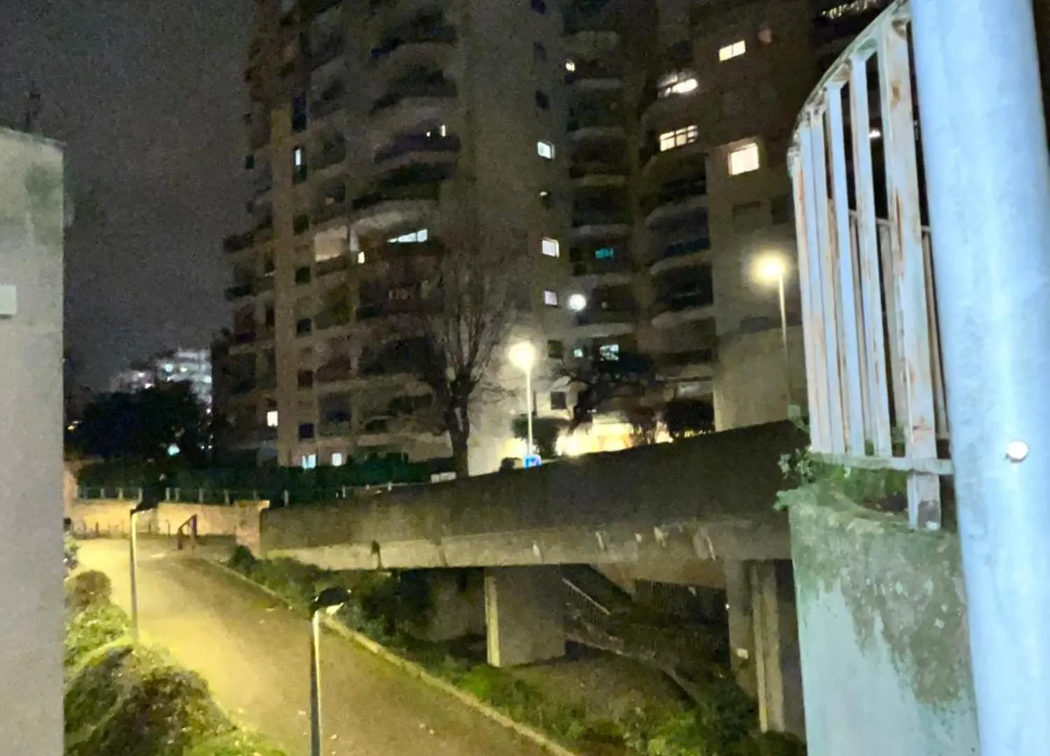 Appartement Pres De Paris , Creteil Soleil, Metro 8 Prefecture